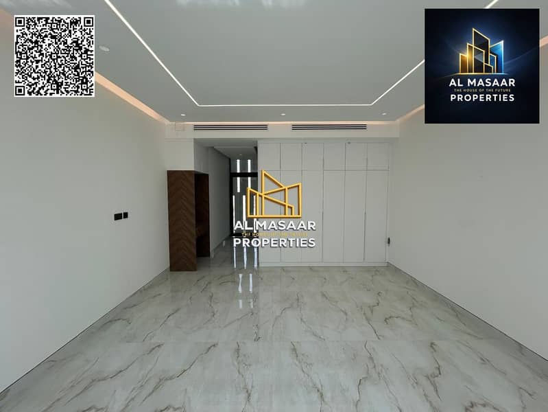 In the heart of the Al Zorah golf courses, a smart villa fully equipped with air conditioning, electricity, and water, ready for immediate occupancy. - Image 15