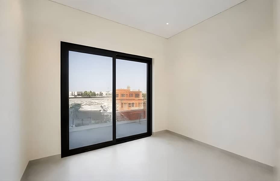 Spacious 2BR with Balcony | Vacant | unfurnished - Image 12