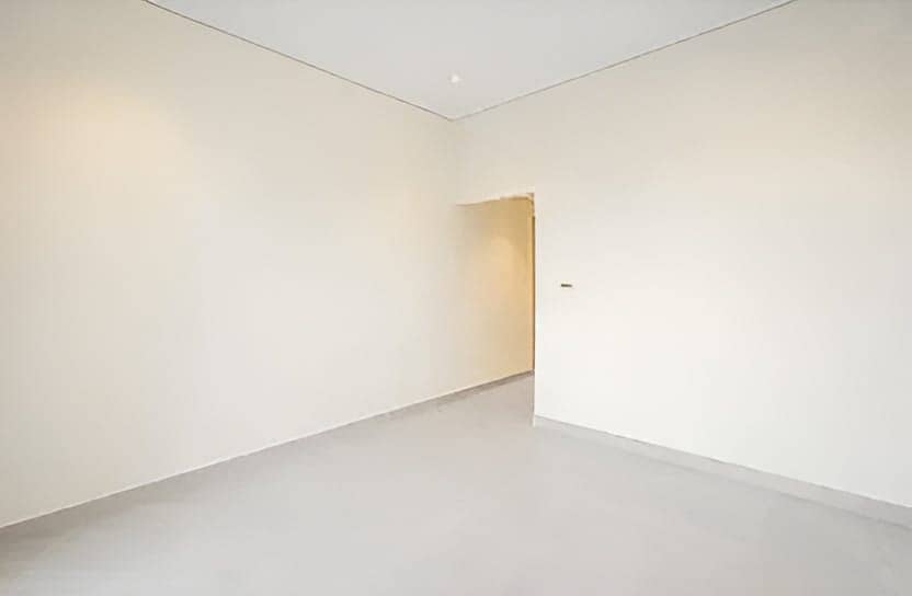 Spacious 2BR with Balcony | Vacant | unfurnished - Image 14