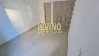 شقة في البلاتين من الرؤية،ليوان 1 غرفة 73000 درهم - 14154372