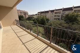 شقة في بينيت هاوس 1،بینیت ھاوس،أب تاون موتور سيتي،موتور سيتي 1 غرفة 120000 درهم - 14154542