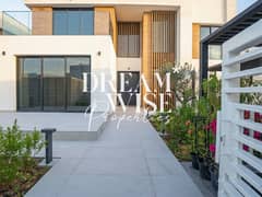 Luxurious 4BR+M Villa | Single row | Vacant