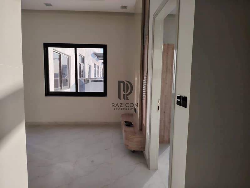 0% Commission | Modern Living | High ROI | Near Upcoming Metro | Prime Location - Image 3