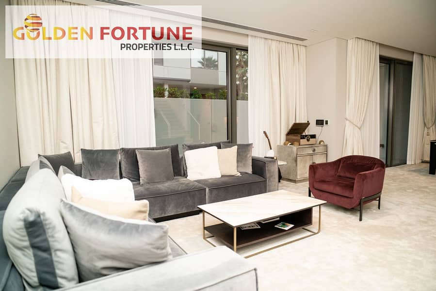 CORNER UNIT I VACANT READY TO MOVE I FULLY FURNISHED