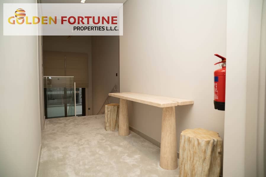 CORNER UNIT I VACANT READY TO MOVE I FULLY FURNISHED - Image 17