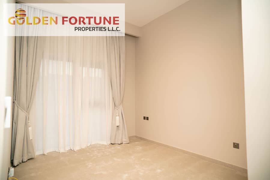 CORNER UNIT I VACANT READY TO MOVE I FULLY FURNISHED - Image 27