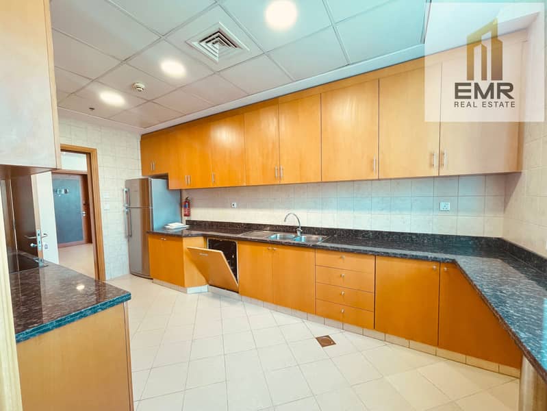 Spacious 2 BR | Ac Free | White Goods | Near Metro - Image 9