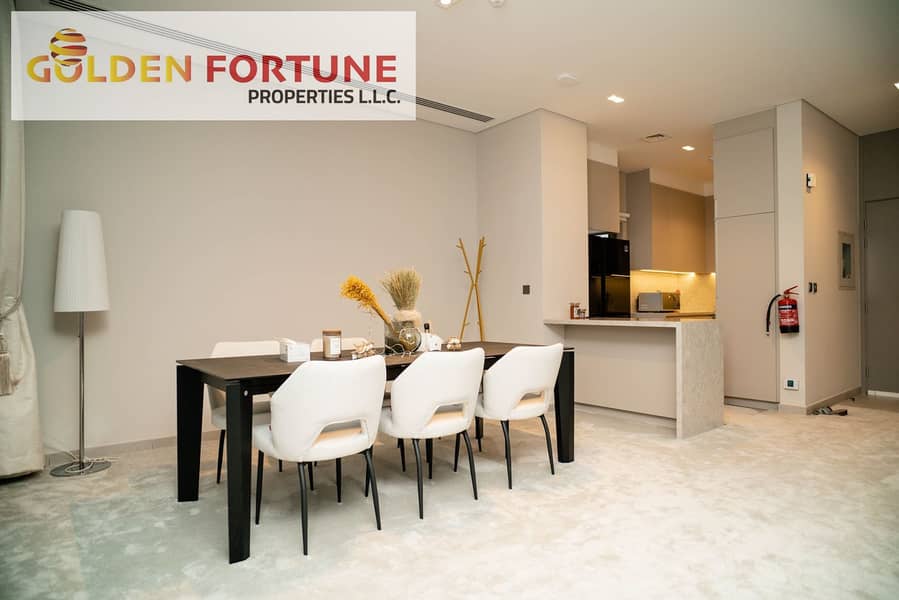 CORNER UNIT I VACANT READY TO MOVE I FULLY FURNISHED - Image 11