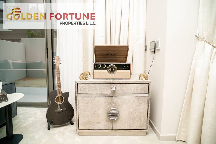 CORNER UNIT I VACANT READY TO MOVE I FULLY FURNISHED - Image 15