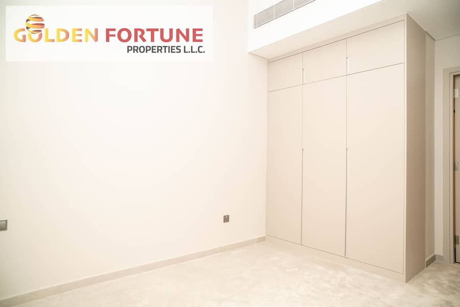 CORNER UNIT I VACANT READY TO MOVE I FULLY FURNISHED - Image 30