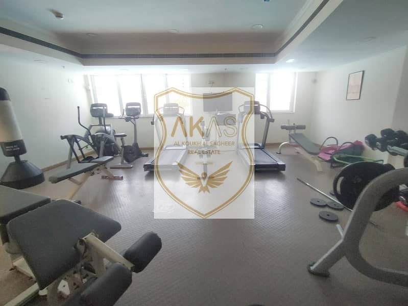 LUXURY 2BHK FOR FAMILY IN 3 CHEQUES NEAR TO DCC METRO