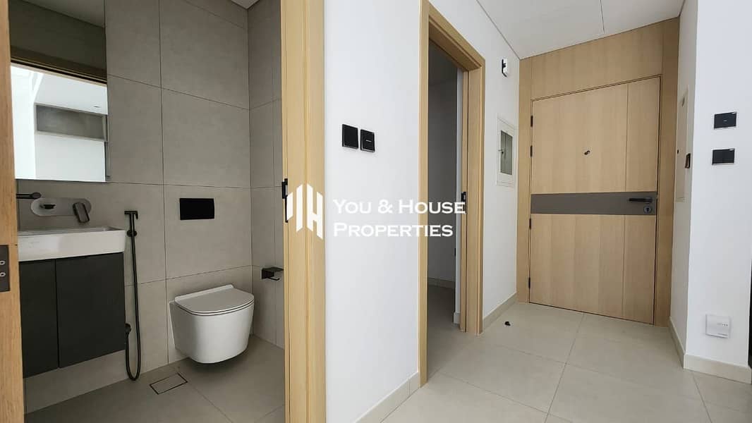 Stylish 1-Bed Apartment | Smart Layout | Premium Finish - Image 7