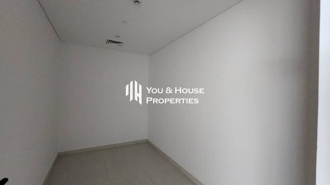 Stylish 1-Bed Apartment | Smart Layout | Premium Finish - Image 10