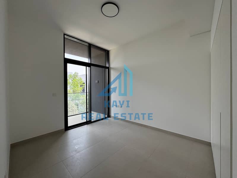 Luxury 3BHK Townhouse Surrounded by Green Forest Views - Image 16