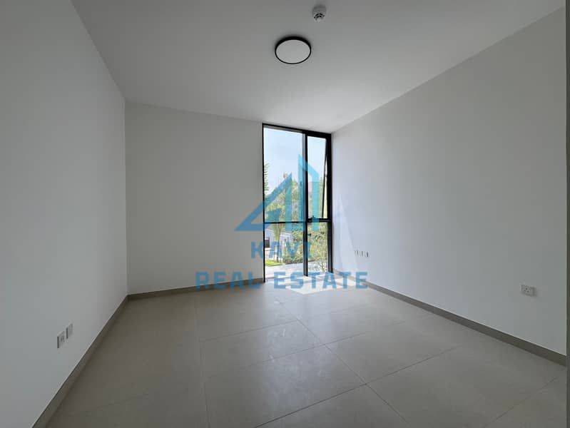 Luxury 3BHK Townhouse Surrounded by Green Forest Views - Image 20