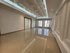 فیلا في مدينة خليفة 4 غرف 190000 درهم - 14161799