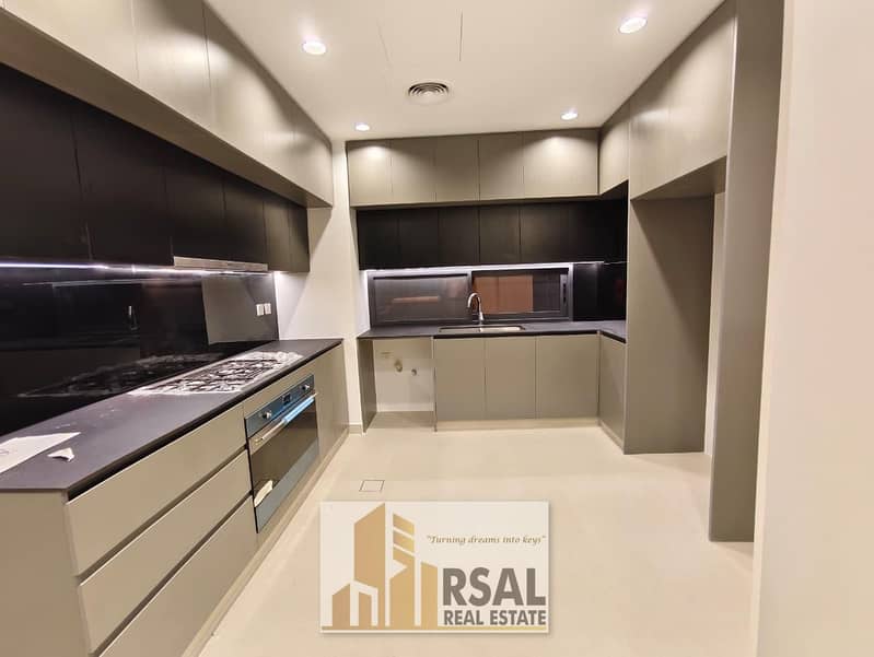 Elegant 4-Bhk Villa With Forest View In Masaar Robinia - Image 14