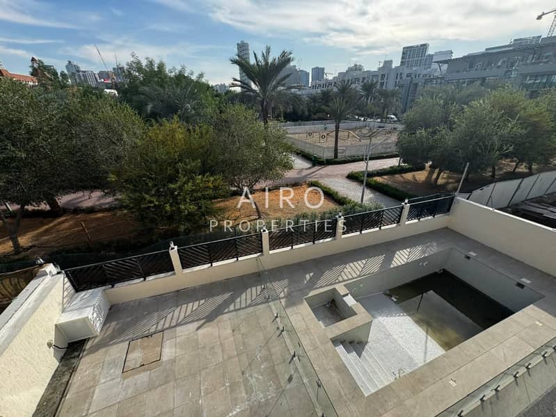 21 garden with pool view. jpeg