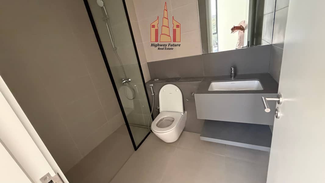 Elegant 2BR Villa with Maidroom Wardrobes in Masaar - Image 9