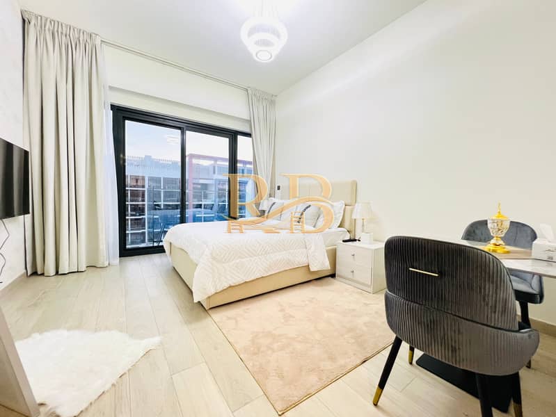Fully Furnished Studio || Spacious Size || Boulevard View || Ready to Move