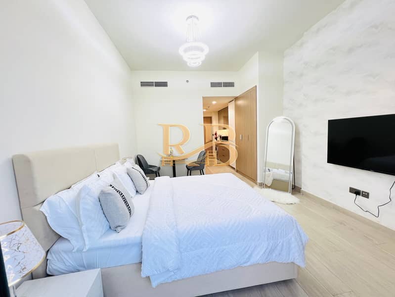 Fully Furnished Studio || Spacious Size || Boulevard View || Ready to Move - Image 6