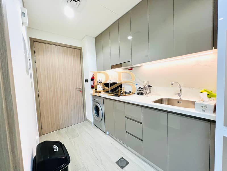 Fully Furnished Studio || Spacious Size || Boulevard View || Ready to Move - Image 10