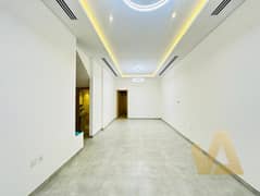 4 bed | Maid Room | with elivator