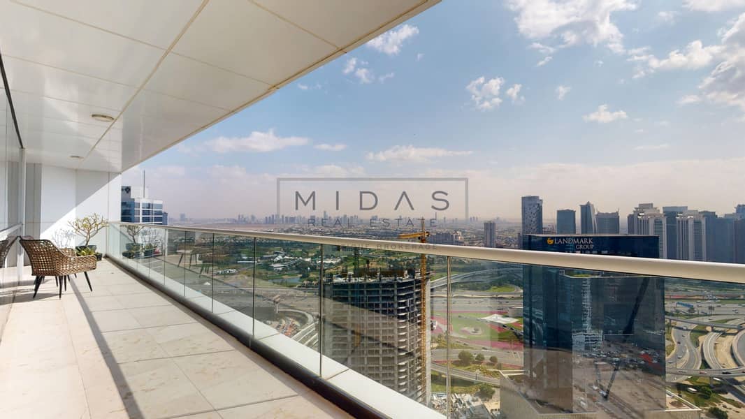 17 qBvq09NA. jpeg