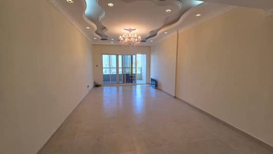 2 habitaciones Apartamento para en Venta en Al Khan, Sharjah - 592336. jpg