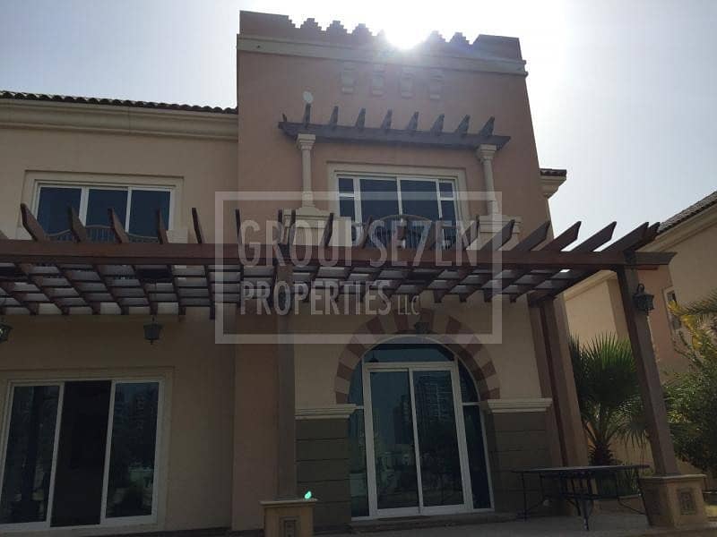 5 BR Villa with Golf course view for 13 Months