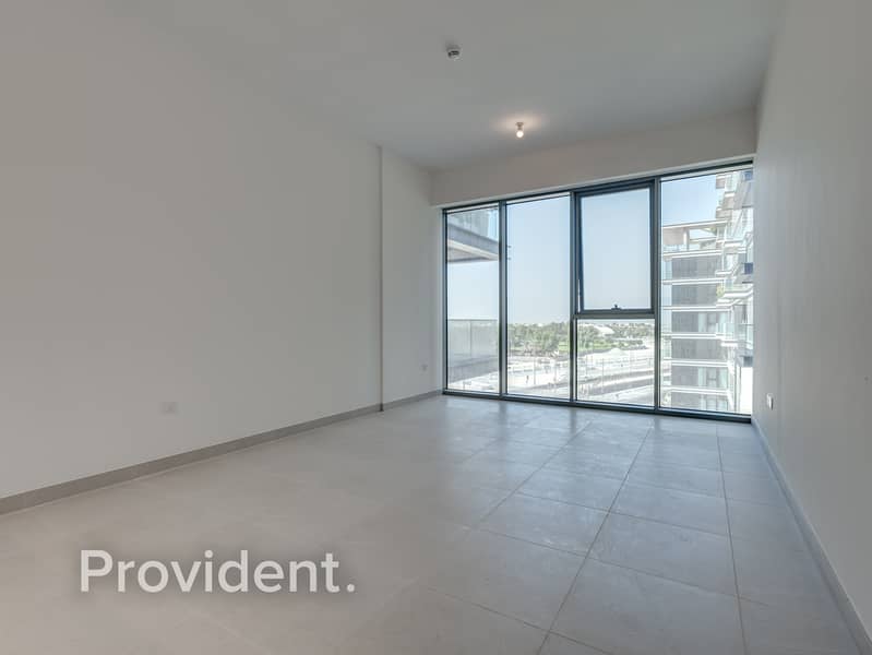 2 Bedrooms | Partial Canal and Park View | Vacant - Image 3