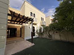 فیلا في نسيم،مدن 4 غرف 245000 درهم - 14177693