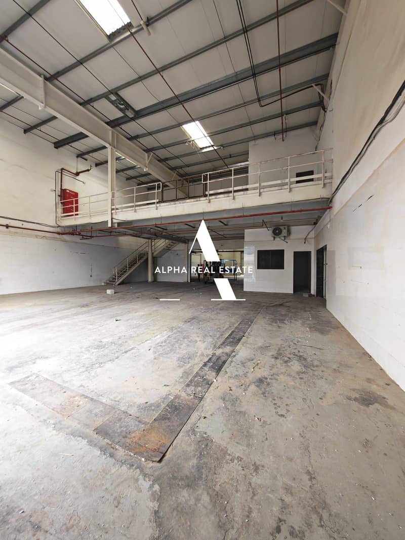 2 bd741bda-4ec1-445d-94ed-27b98631a92e. jpg