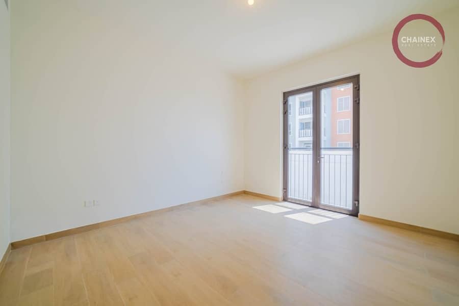 10 WhatsApp Image 2025-12-31 at 09.00. 40 (1). jpeg