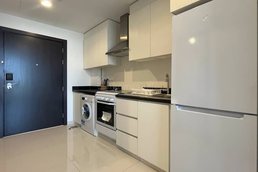 Vacant | Luxurious Amenities | Modern - Image 10