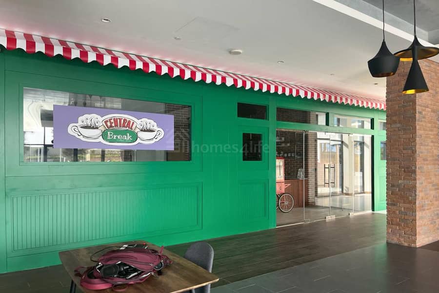 Vacant | Luxurious Amenities | Modern - Image 16