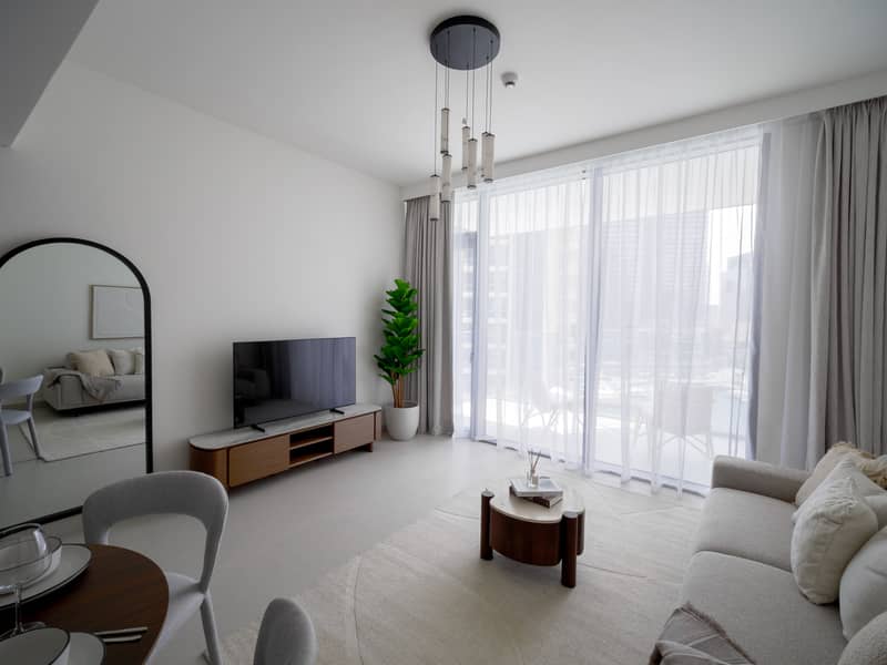 Panoramic Marina view | Private balcony - Image 8