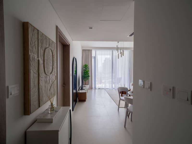 Panoramic Marina view | Private balcony - Image 13