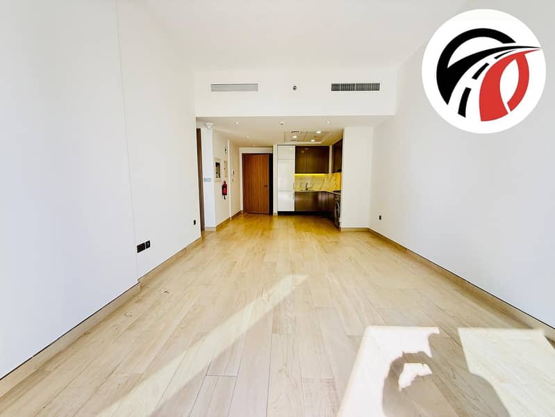 EXQUISITE APARTMENT || PRIME LOCATION|| READY TO MOVE - Image 8