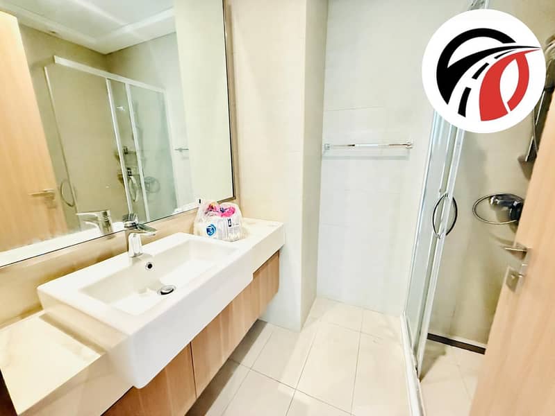 EXQUISITE APARTMENT || PRIME LOCATION|| READY TO MOVE - Image 12