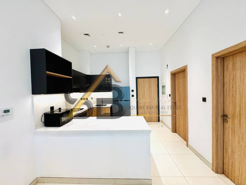 Close To Metro Station Luxury Fully Furnished Spacious 1 Bedroom Apartment with All Facilities