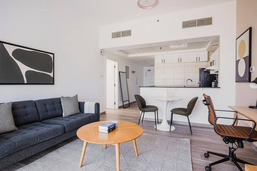 Lake View | Furnished | Flexible Terms