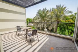 تاون هاوس في تاون هاوس قرية الحمراء،قرية الحمراء 5 غرف 190000 درهم - 14169660