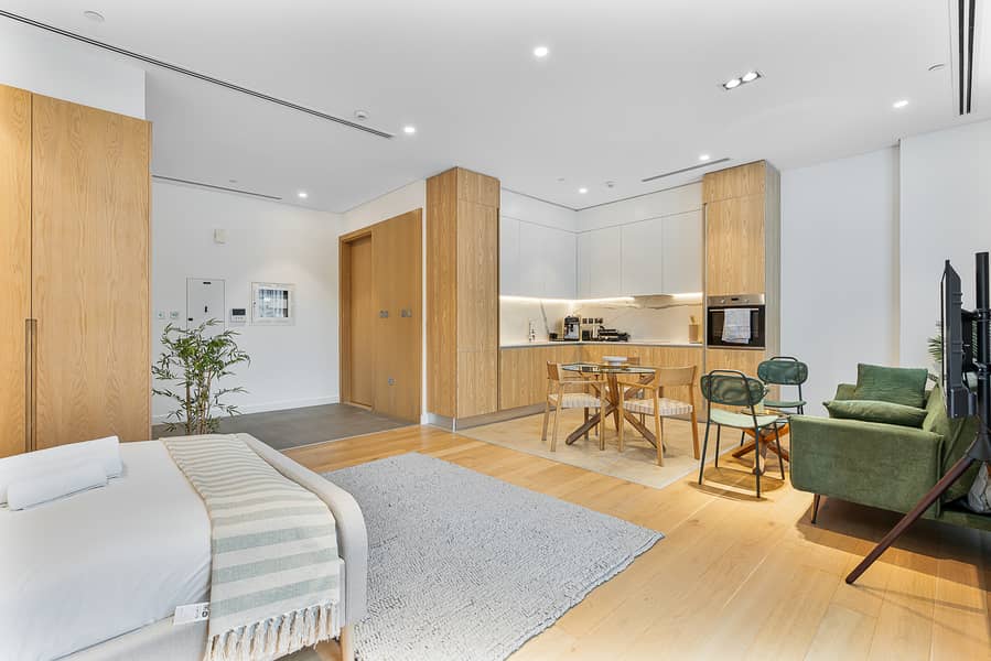 8 Full Kitchen (9). jpeg