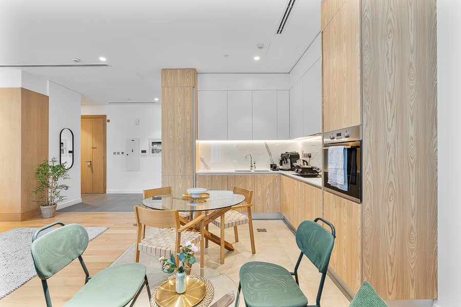 10 Full Kitchen (10). jpeg