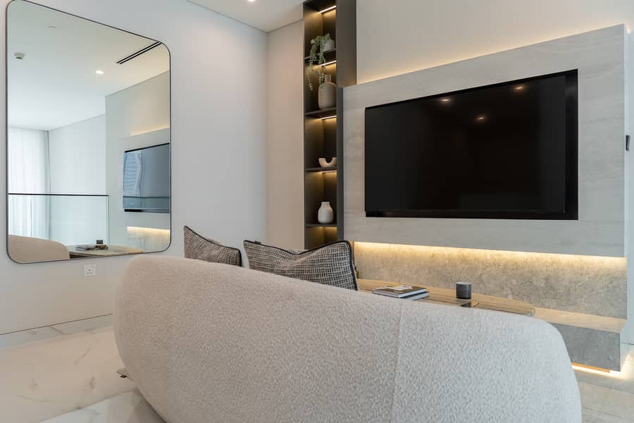 Luxury 2BR LIV Marina Dubai World-Class Amenities - Image 27