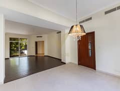 فیلا في أب تاون مردف،مردف 3 غرف 220000 درهم - 14183478