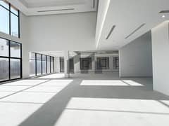 فيلا مميزة | تشطيب رائع | تصلح لانشطه تجاريه محدودة