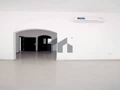 فيلا اول ساكن | على زاويه | غرفة سائق