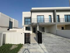 Vacant Unit | Single Row | Unique Villa.